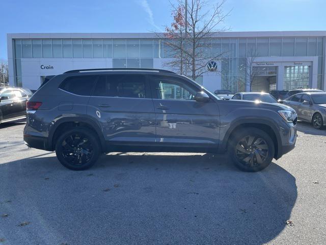 new 2025 Volkswagen Atlas car, priced at $45,443