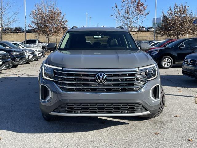 new 2025 Volkswagen Atlas car, priced at $45,443