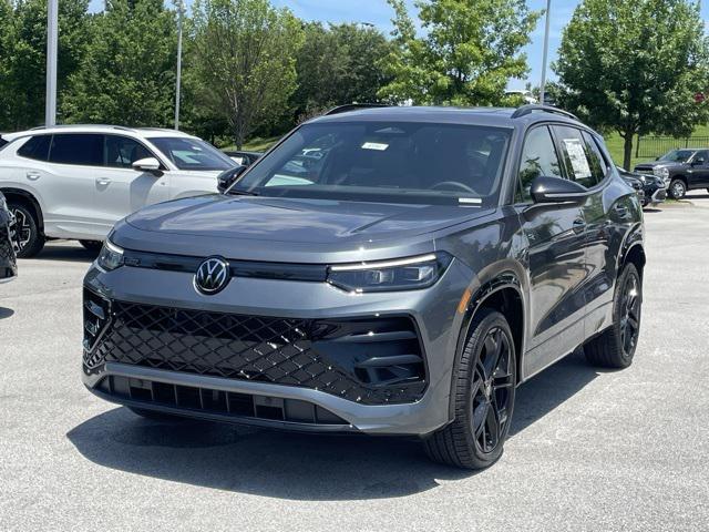 new 2025 Volkswagen Tiguan car, priced at $36,067