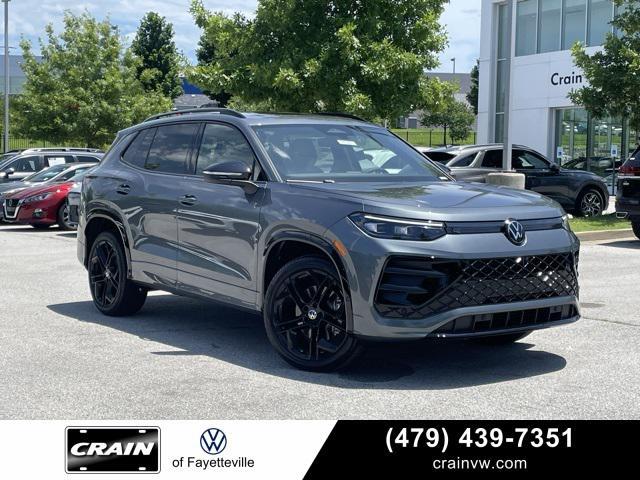 new 2025 Volkswagen Tiguan car, priced at $36,067