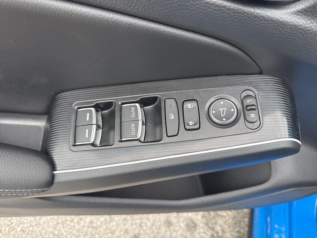 used 2025 Honda Civic Hybrid car, priced at $30,706