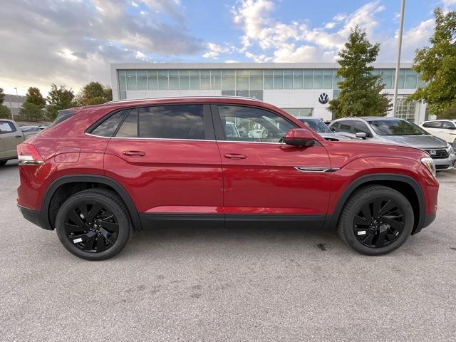 new 2025 Volkswagen Atlas Cross Sport car, priced at $46,060