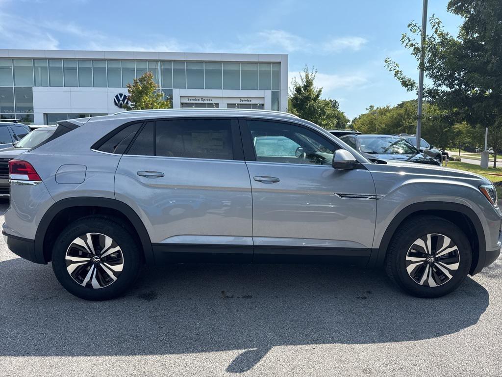 new 2026 Volkswagen Atlas Cross Sport car, priced at $41,268