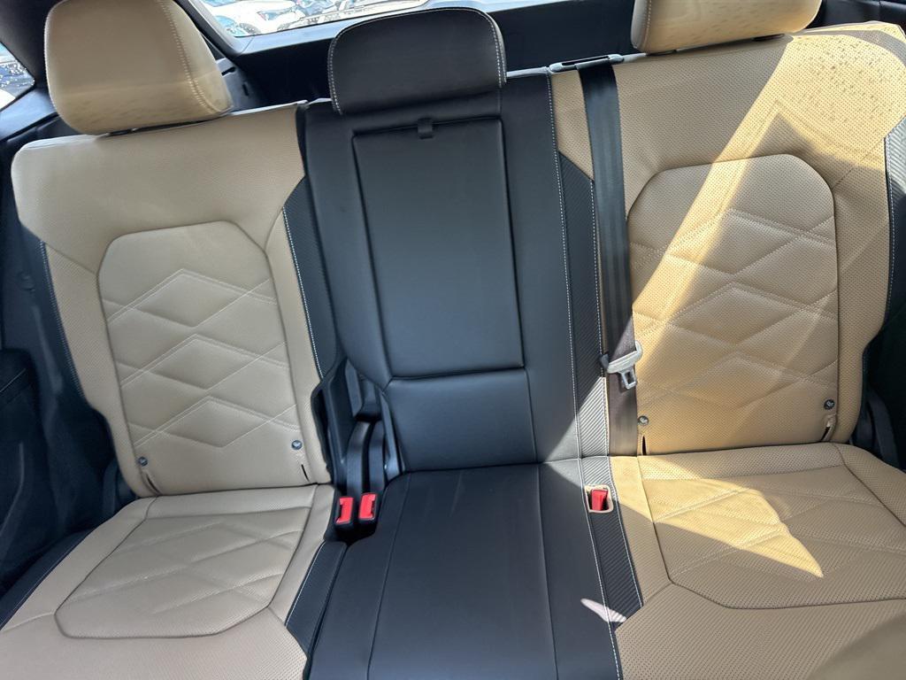 new 2026 Volkswagen Atlas Cross Sport car, priced at $41,268