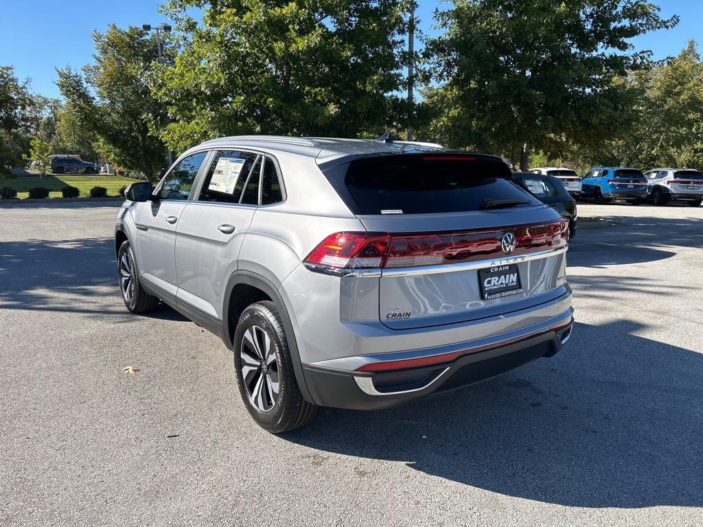 new 2026 Volkswagen Atlas Cross Sport car, priced at $41,268