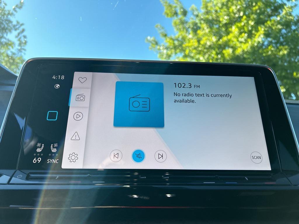 new 2026 Volkswagen Atlas Cross Sport car, priced at $41,268