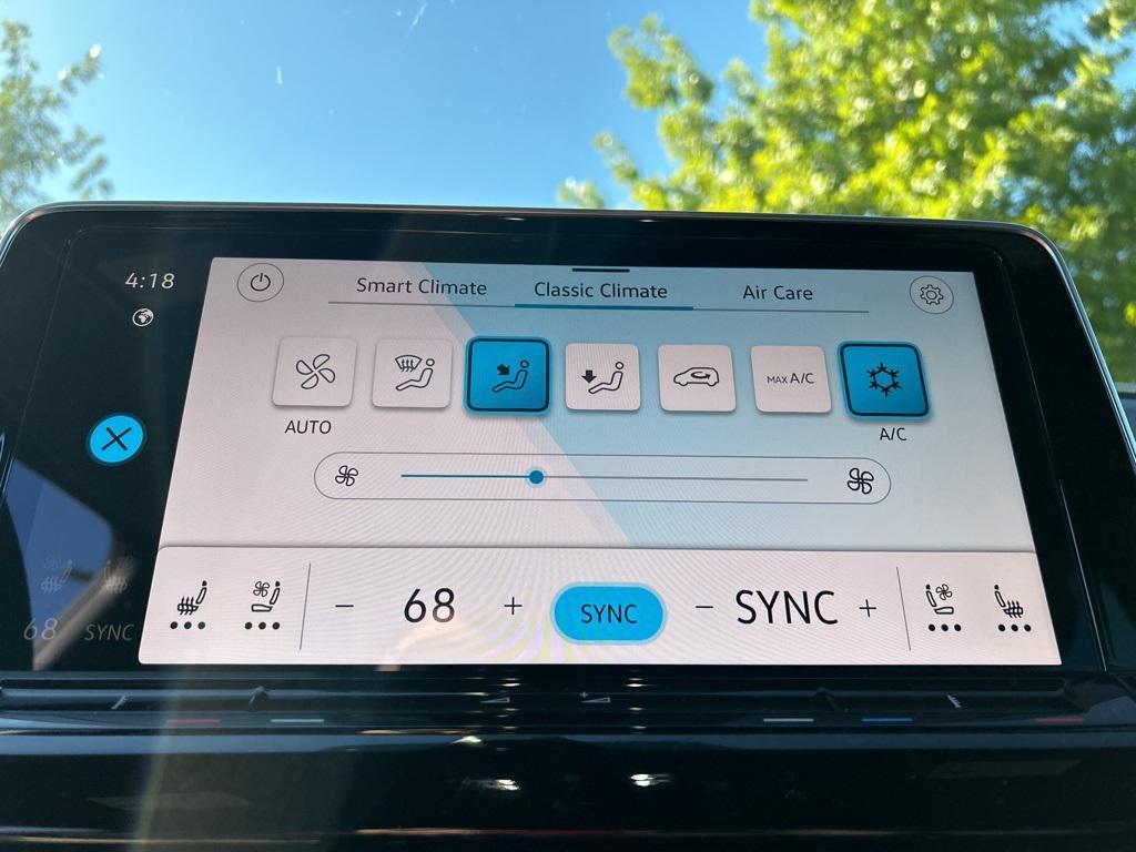 new 2026 Volkswagen Atlas Cross Sport car, priced at $41,268