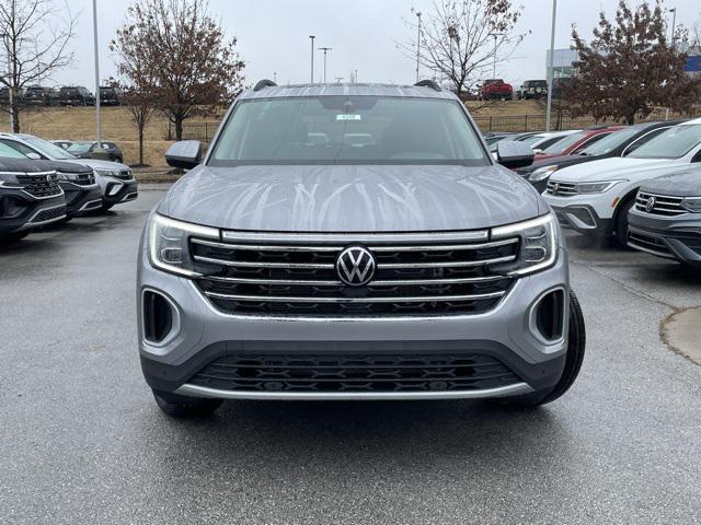 new 2025 Volkswagen Atlas car, priced at $47,073