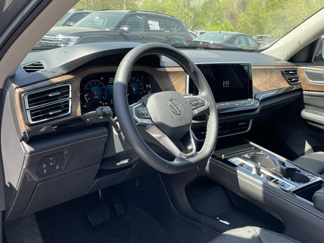 new 2025 Volkswagen Atlas car, priced at $43,541