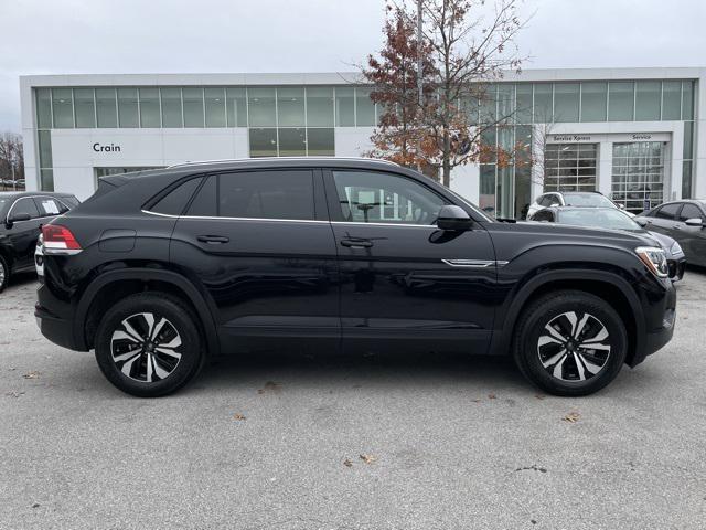 new 2025 Volkswagen Atlas Cross Sport car, priced at $40,134