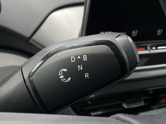 new 2025 Volkswagen ID.4 car, priced at $52,964