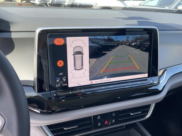 new 2025 Volkswagen Atlas car, priced at $44,341