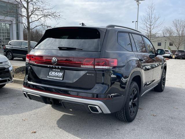 new 2025 Volkswagen Atlas car, priced at $47,404