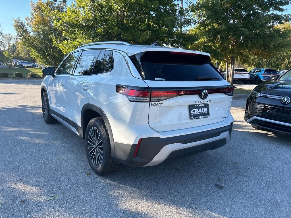 new 2026 Volkswagen Tiguan car, priced at $33,553