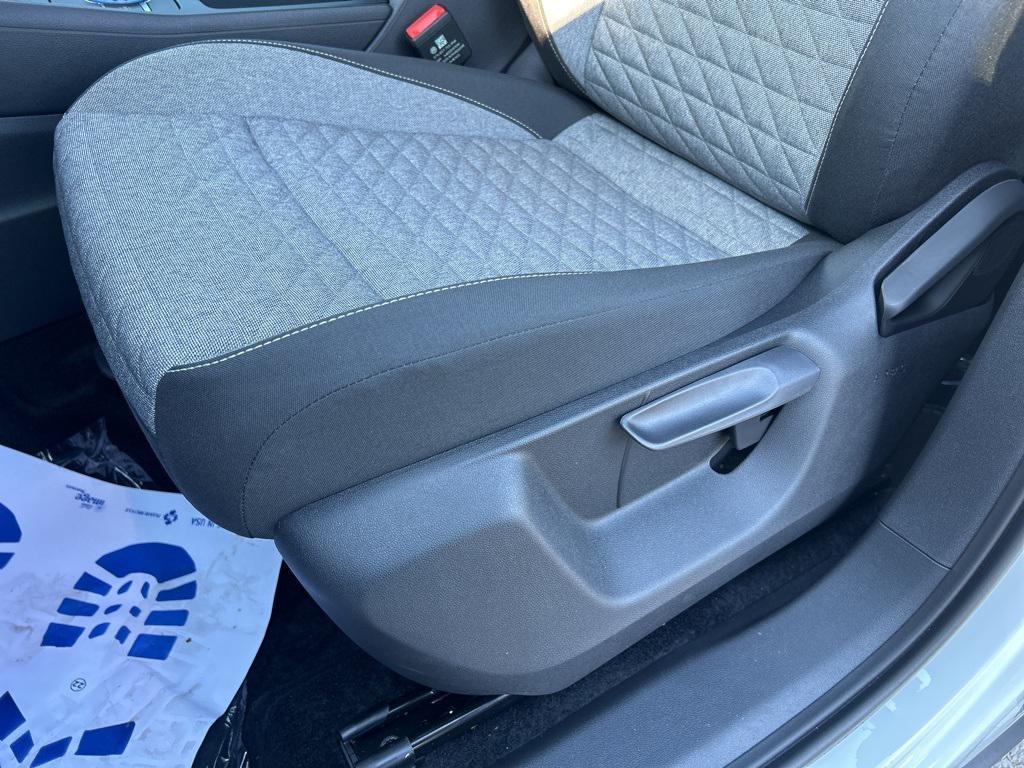 new 2026 Volkswagen Tiguan car, priced at $33,553