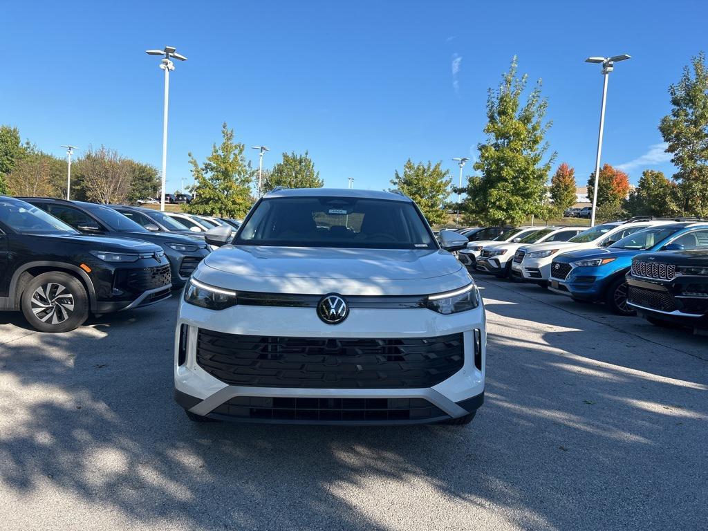 new 2026 Volkswagen Tiguan car, priced at $33,553