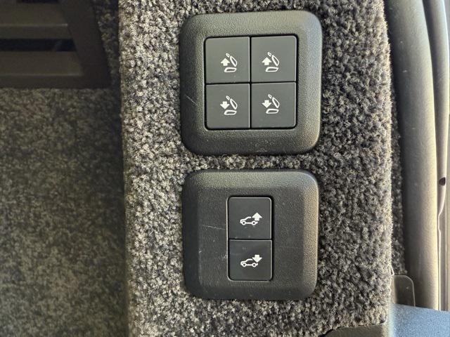 used 2021 Land Rover Range Rover car, priced at $46,900