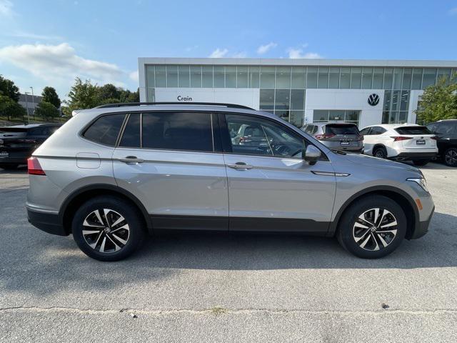 new 2024 Volkswagen Tiguan car, priced at $25,995