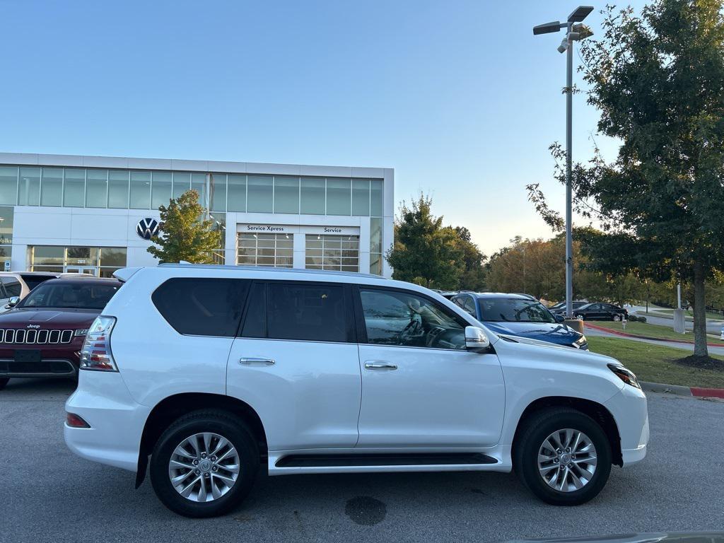 used 2021 Lexus GX 460 car, priced at $42,196