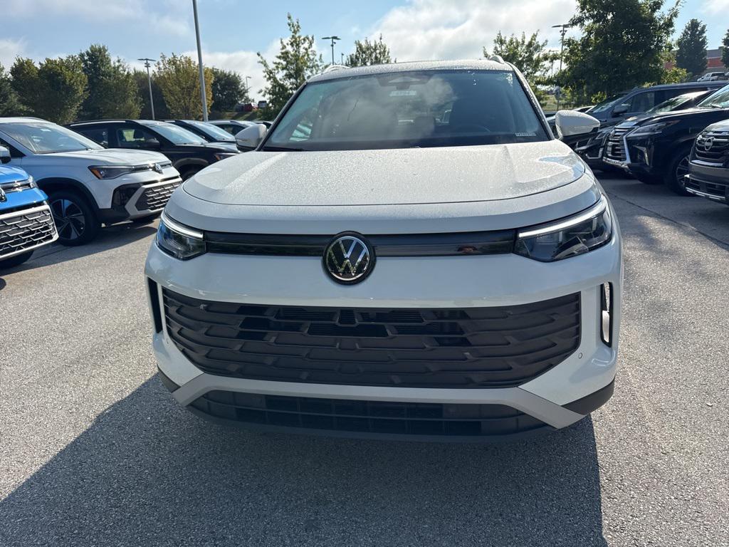 new 2025 Volkswagen Tiguan car, priced at $36,526