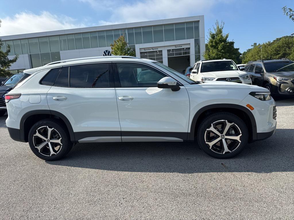 new 2025 Volkswagen Tiguan car, priced at $36,526