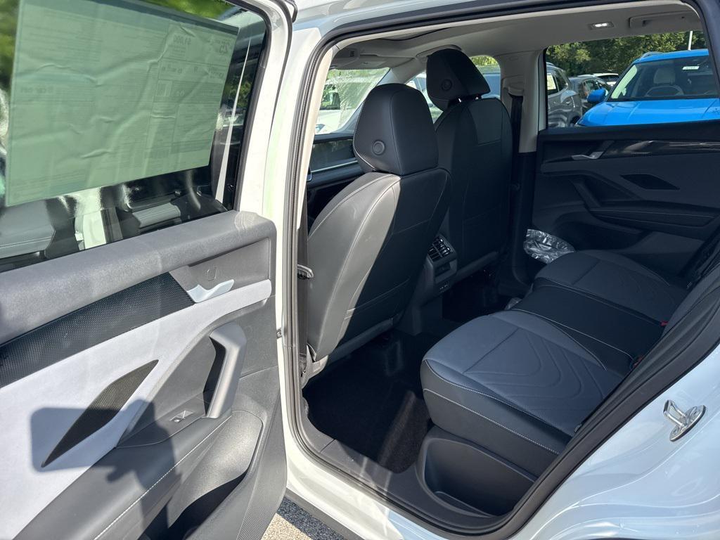 new 2025 Volkswagen Tiguan car, priced at $36,526
