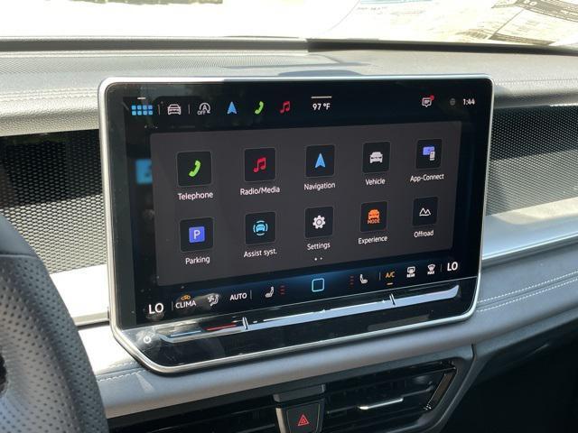 new 2025 Volkswagen Tiguan car, priced at $38,061