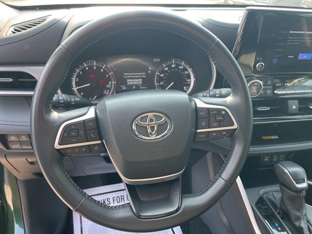 used 2024 Toyota Highlander car, priced at $39,982