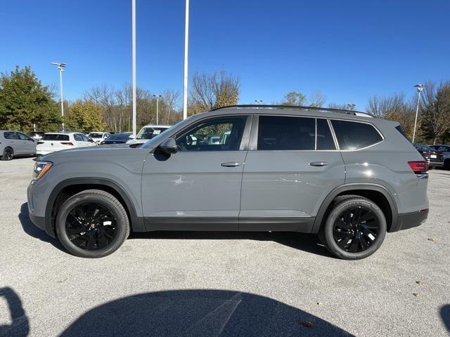 new 2025 Volkswagen Atlas car, priced at $44,339