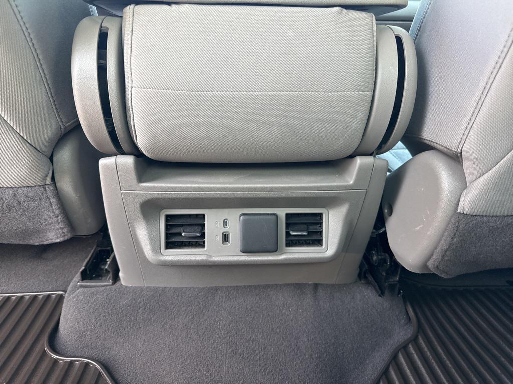 used 2024 GMC Sierra 1500 car, priced at $43,900