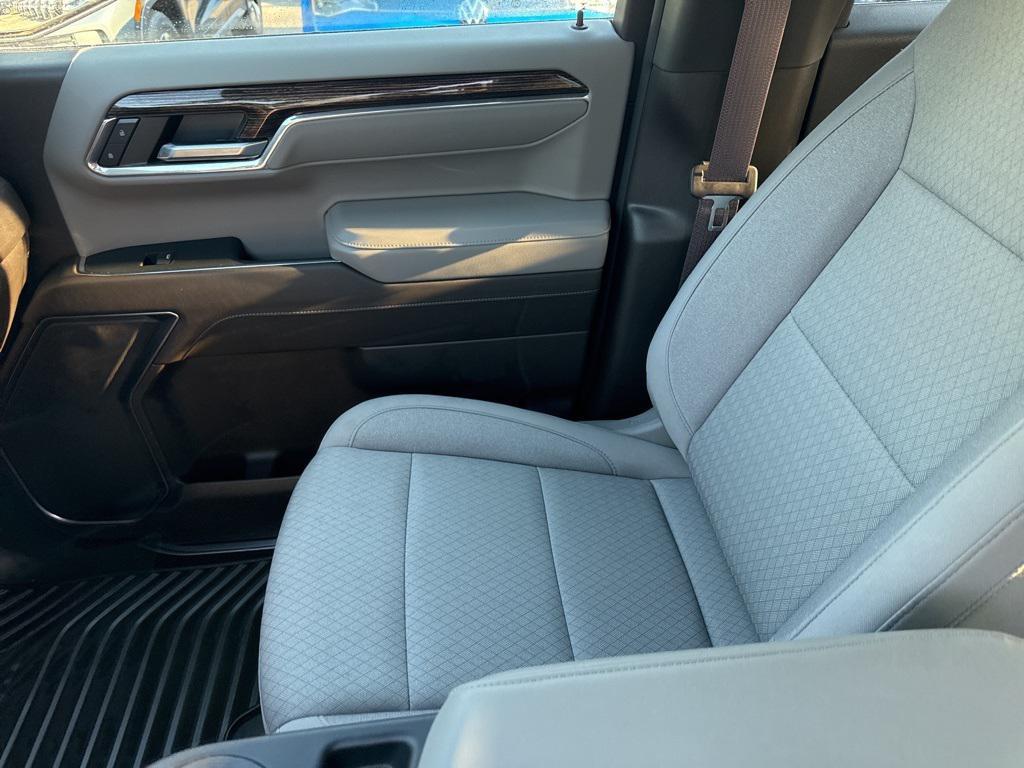 used 2024 GMC Sierra 1500 car, priced at $43,900