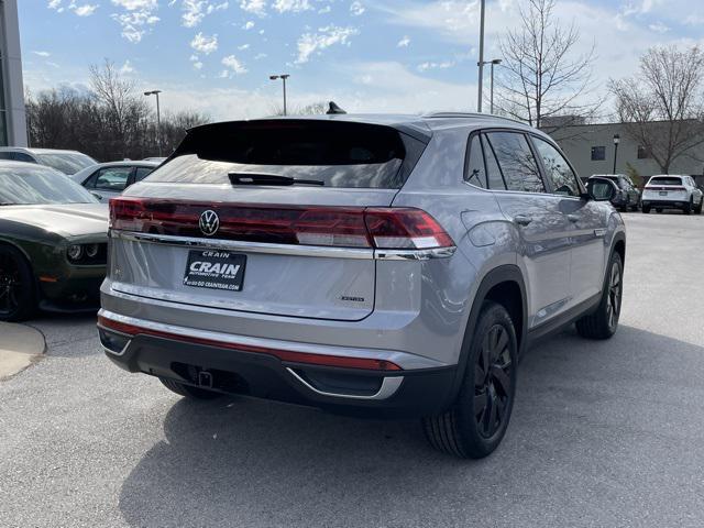 new 2025 Volkswagen Atlas Cross Sport car, priced at $43,603