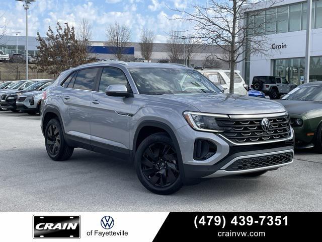 new 2025 Volkswagen Atlas Cross Sport car, priced at $43,603