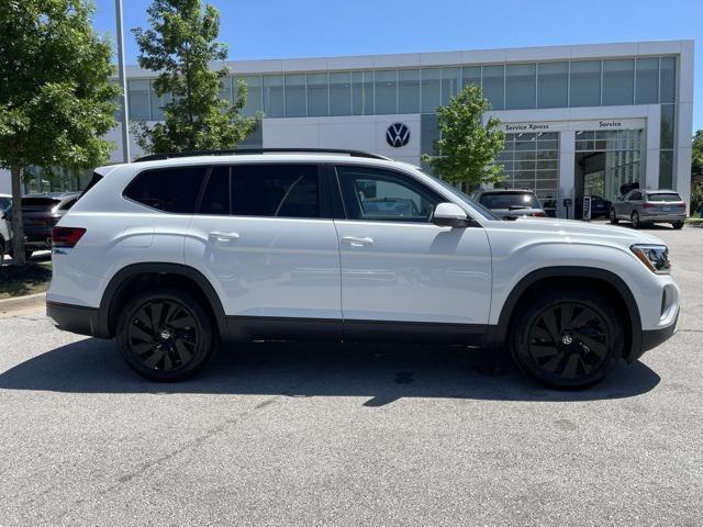 new 2025 Volkswagen Atlas car, priced at $43,225