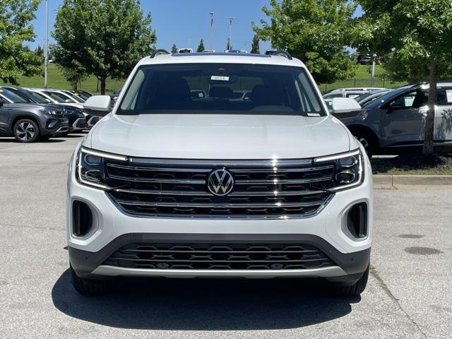 new 2025 Volkswagen Atlas car, priced at $43,225