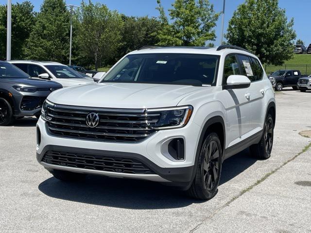 new 2025 Volkswagen Atlas car, priced at $43,225