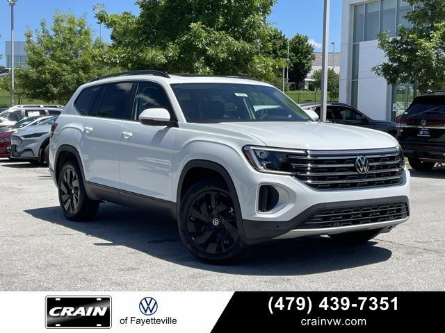 new 2025 Volkswagen Atlas car, priced at $43,225