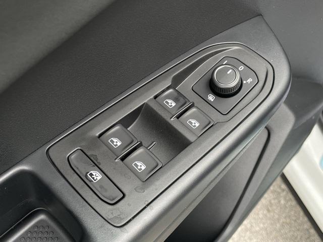 new 2025 Volkswagen Taos car, priced at $32,116