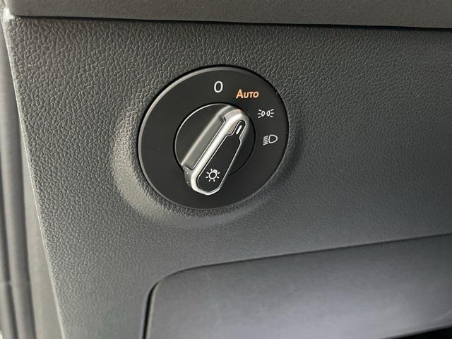 new 2025 Volkswagen Taos car, priced at $32,116
