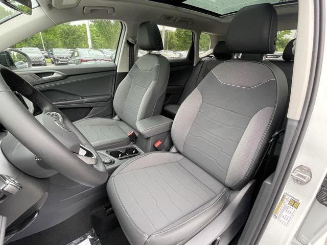 new 2025 Volkswagen Taos car, priced at $32,116