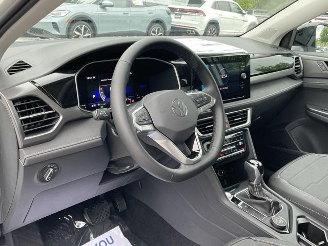 new 2025 Volkswagen Taos car, priced at $32,116