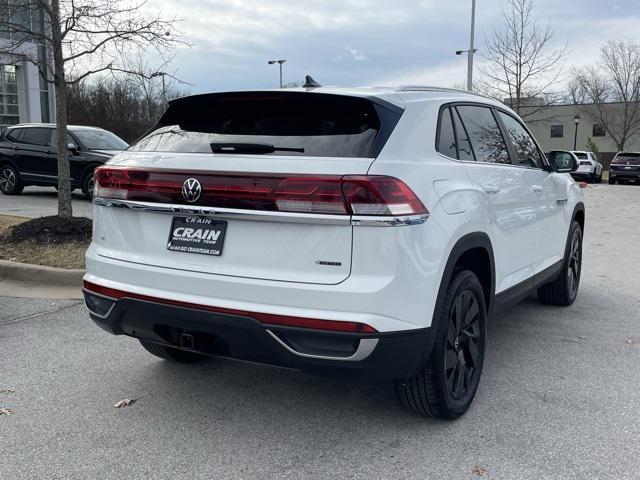 new 2025 Volkswagen Atlas Cross Sport car, priced at $44,571