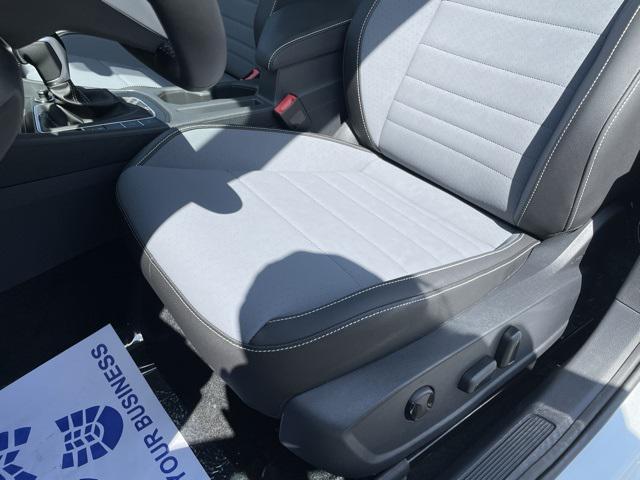 new 2025 Volkswagen Jetta car, priced at $26,057