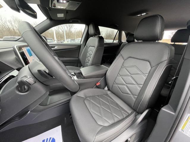 new 2025 Volkswagen Atlas Cross Sport car, priced at $44,571