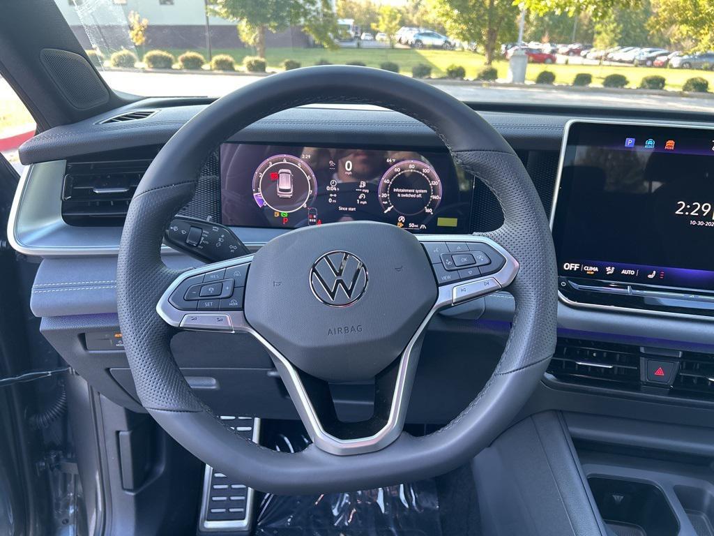 new 2026 Volkswagen Tiguan car, priced at $39,285