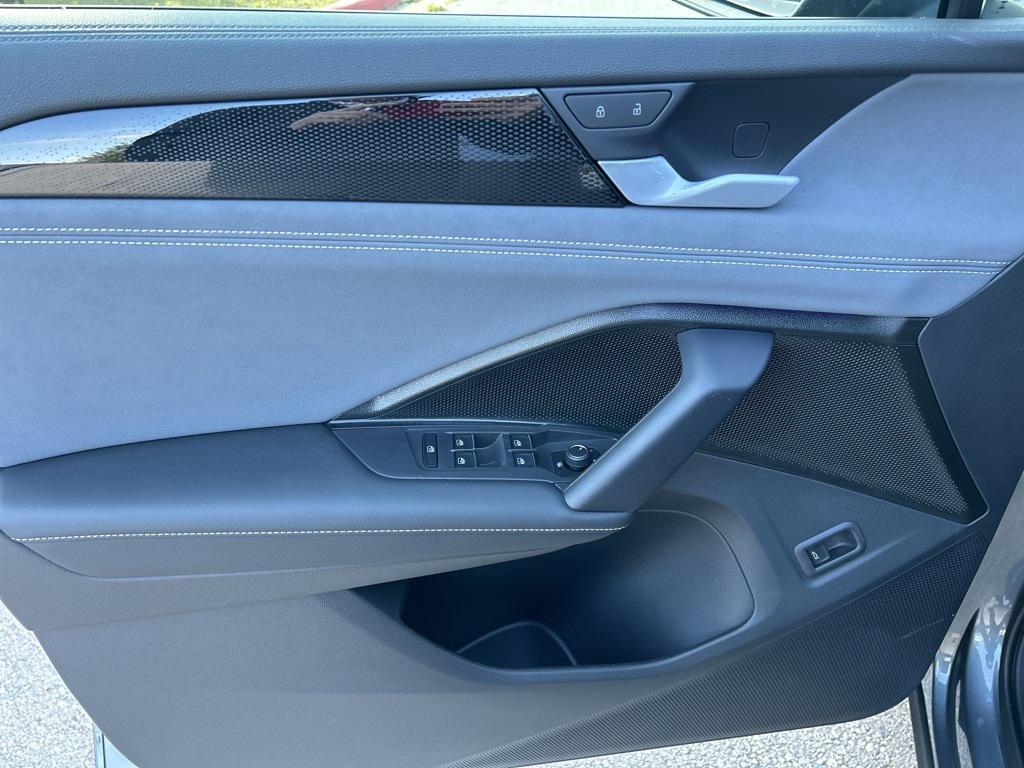 new 2026 Volkswagen Tiguan car, priced at $39,285