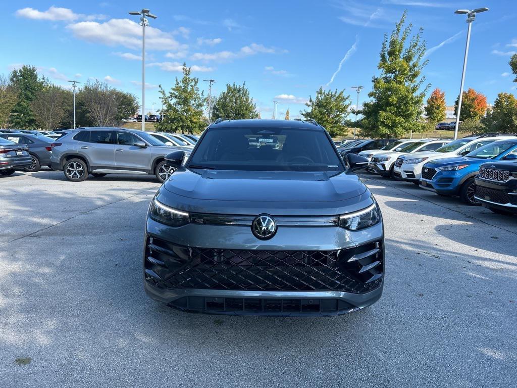 new 2026 Volkswagen Tiguan car, priced at $39,285