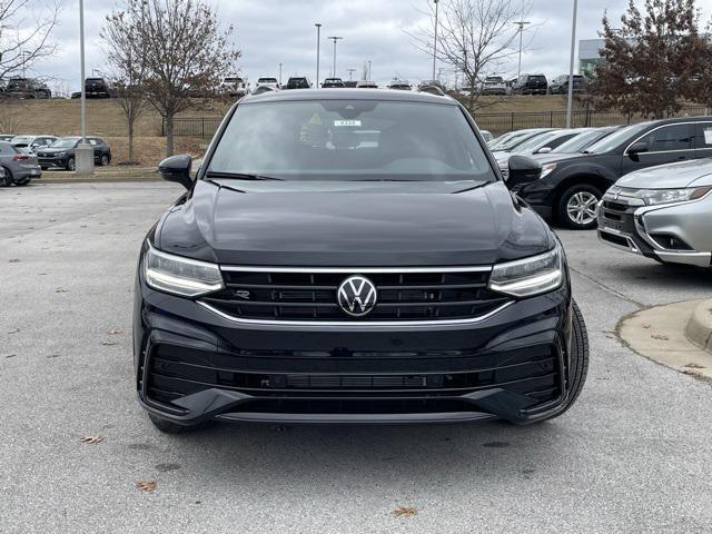 new 2024 Volkswagen Tiguan car, priced at $33,040