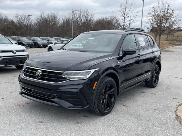 new 2024 Volkswagen Tiguan car, priced at $33,040