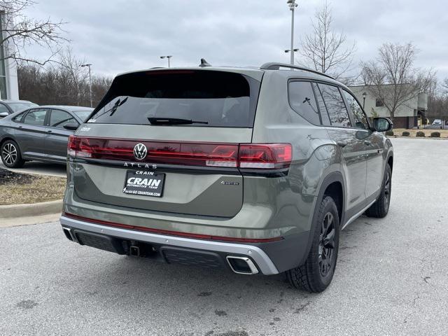 new 2025 Volkswagen Atlas car, priced at $44,904